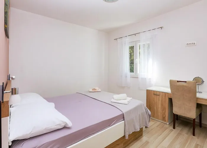 Apartamento By The Sea Grebastica, - 23955