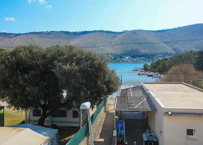 By The Sea Grebastica, - 23955 *