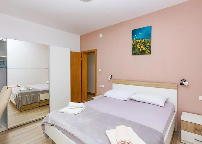 By The Sea Grebastica, - 23955 Apartamento Šibenik